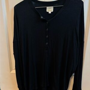 Offline Women's Black Long Sleeve Top